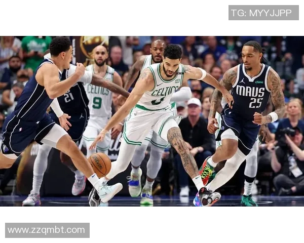 NBA常规赛:首节战罢,尼克斯以37-31抢先黄蜂,哈特11+1+1